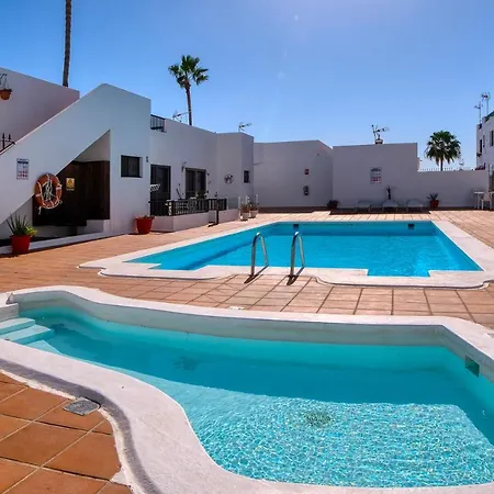 Holiday home Sea Waves Lanzarote 500m From Playa Grande Big Terrace And Pool Puerto del Carmen (Lanzarote)